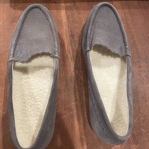 Vionic McKenzie Loafer / Slipper